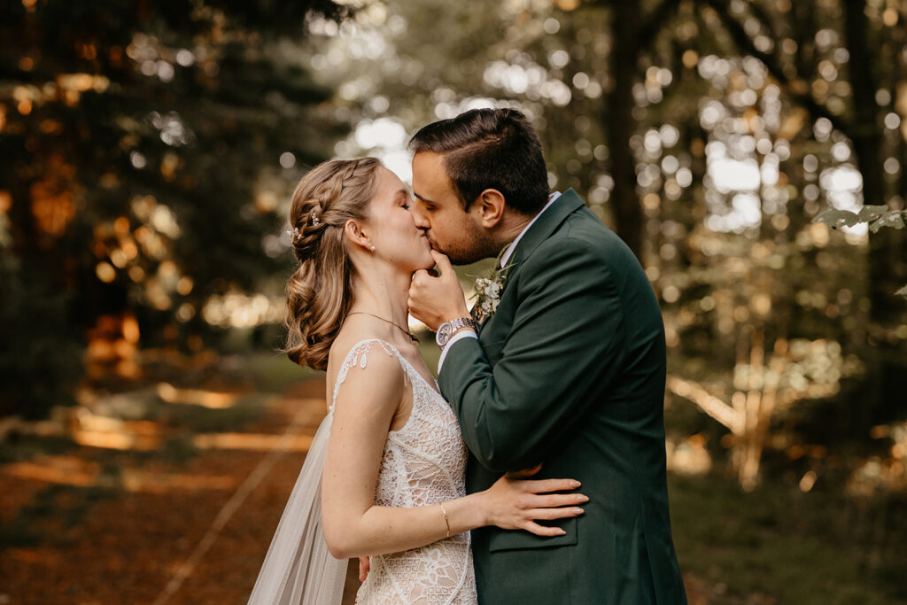 Two Woods Estate Wedding Photographer. Megan Donati Photography