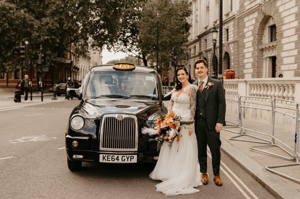 London taxi wedding portrait. Iconic London wedding photography