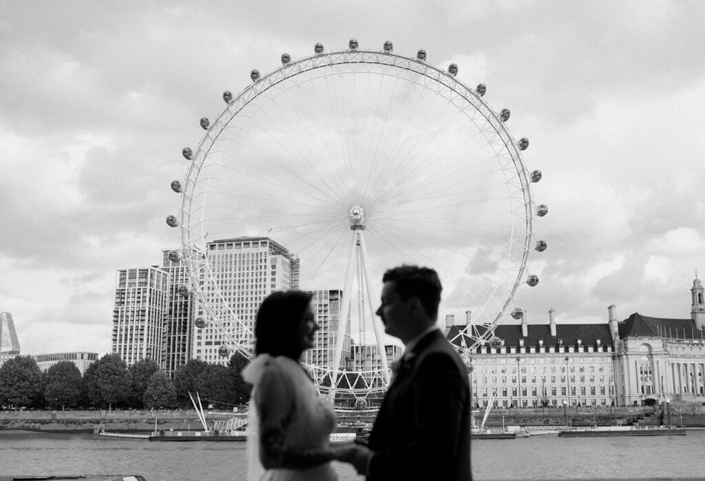 London Eye wedding portrait by Megan Donati Photography