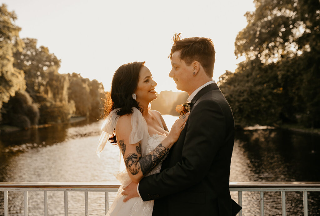 Golden hour wedding portraits in London. Megan Donati Photography