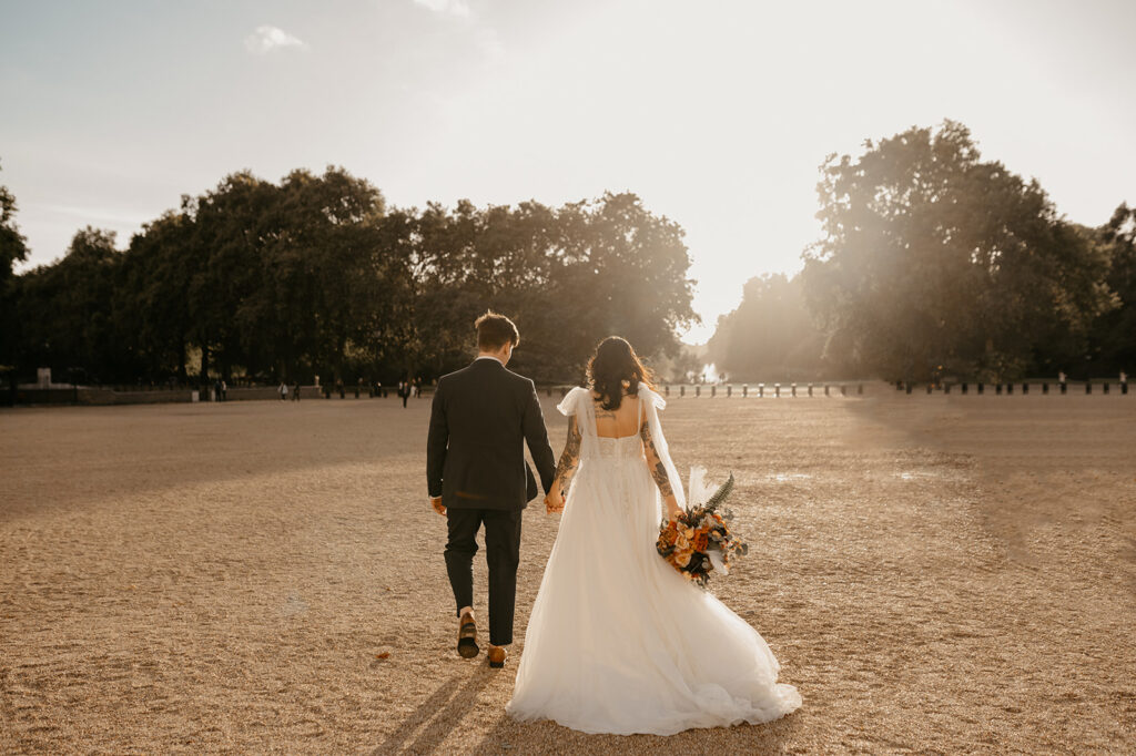 Golden hour London elopement photography