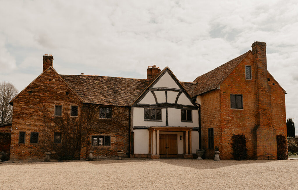 Lillibrooke Manor wedding venue