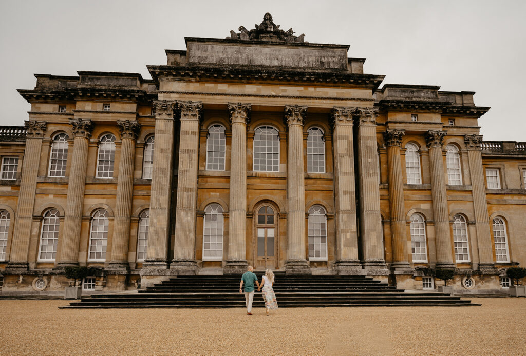 Blenheim Palace engagement photoshoot