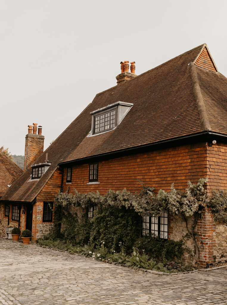 Botley Hill Barn wedding venue
